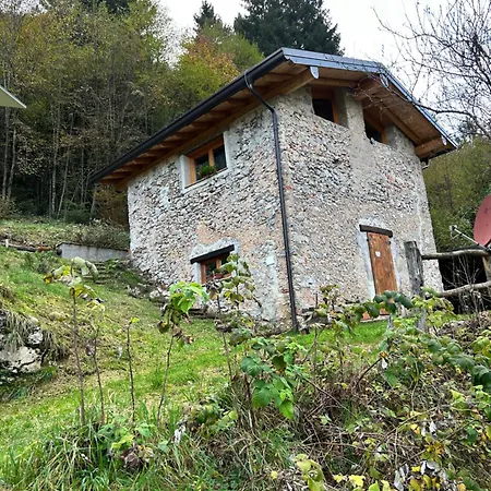 Шале Il Nocciolo Avenone